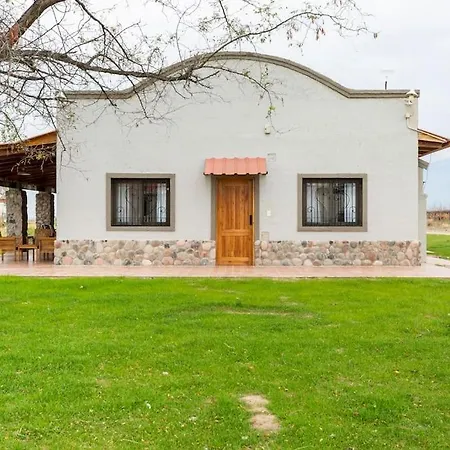 Calivista Vineyard Guest House Tunuyán Exterior photo