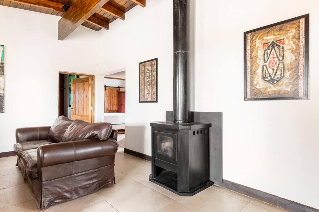 Calivista Vineyard Country house